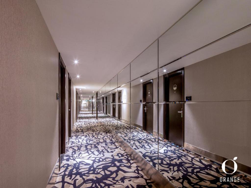 Orange Hotel Beijing Wangfujing Pedestrian Street Exterior photo
